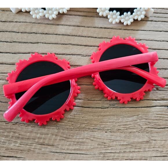 Girls Flower Sunglasses Bundle New - Picture 3 of 3